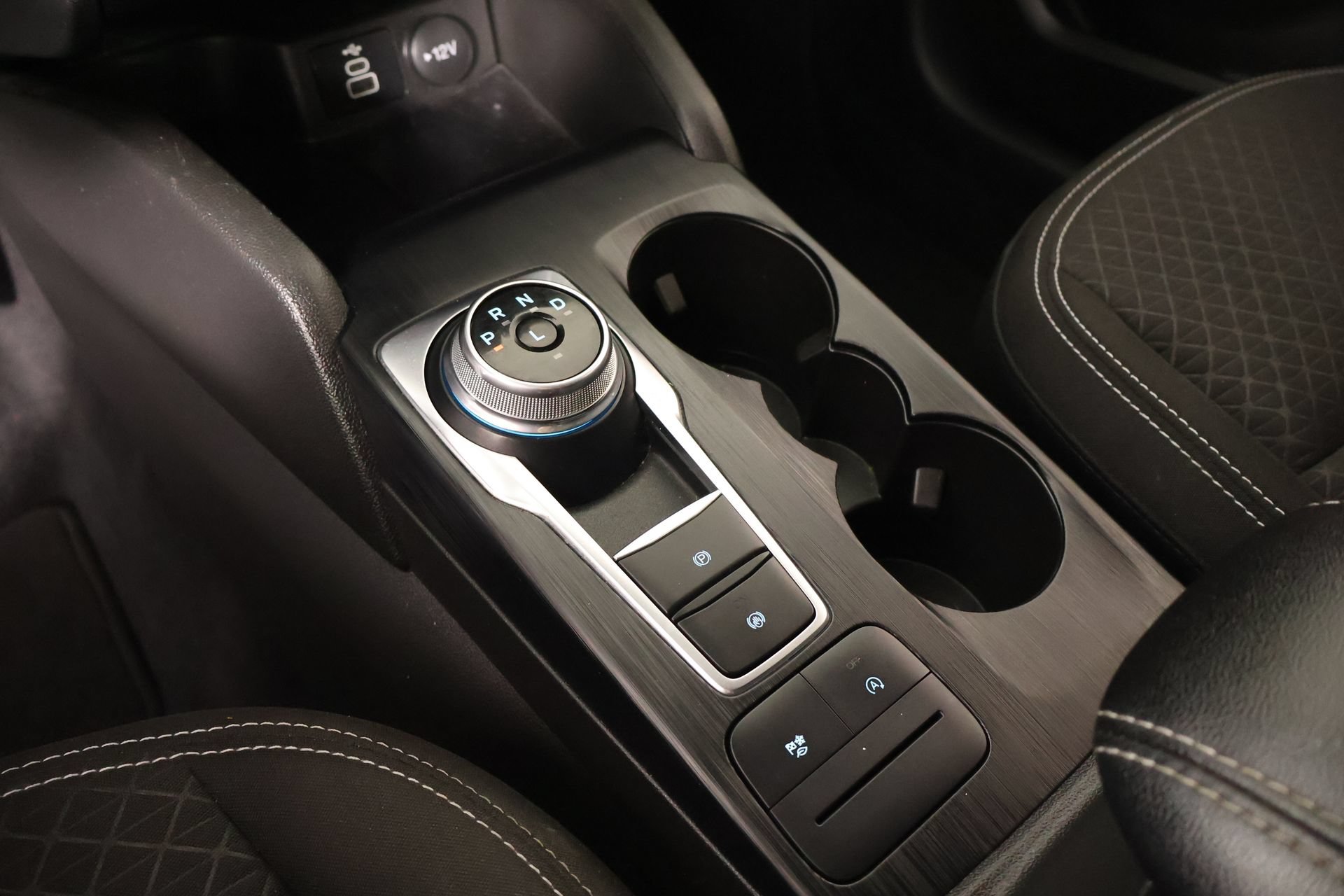 Used 2024 Ford Escape Active w/ Cold Weather Package FWD image 8