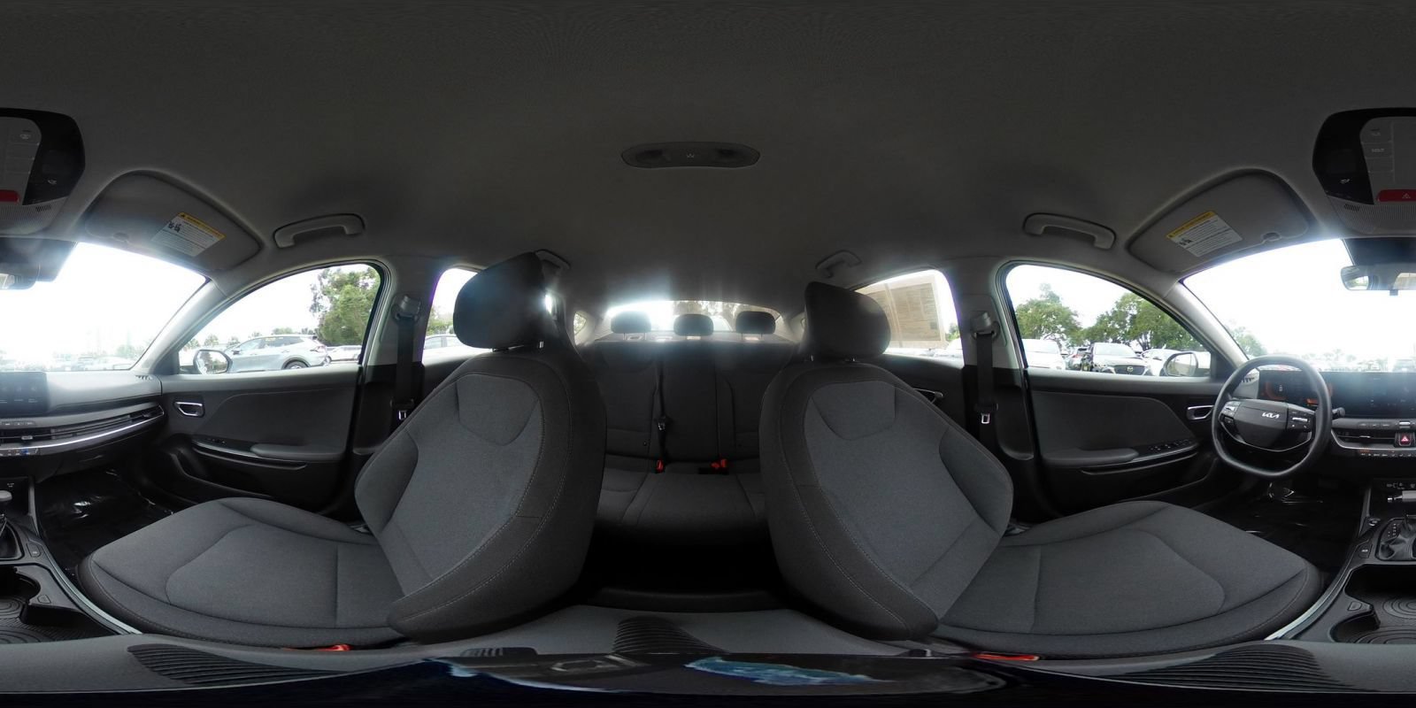 Used 2025 Kia K4 FWD image 44