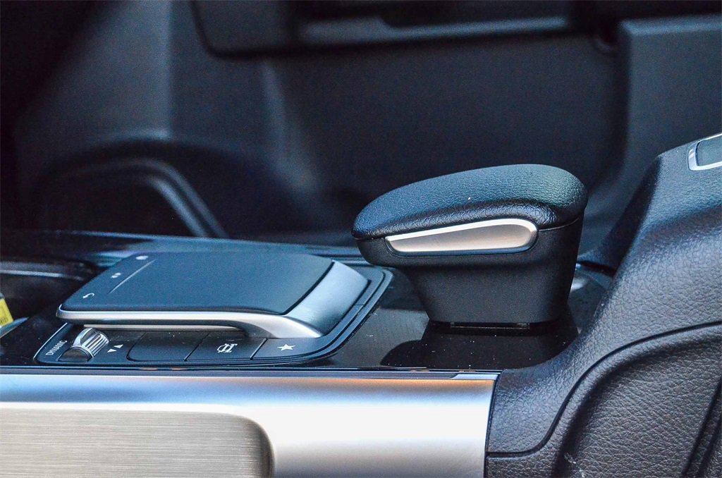 Used 2021 Mercedes-Benz GLB 250 image 21