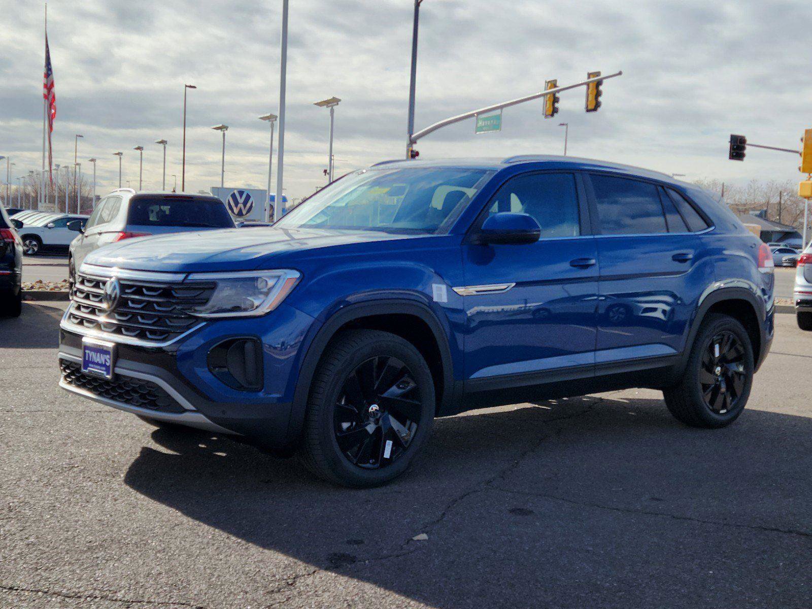 New 2025 Volkswagen Atlas Cross Sport SE image 6