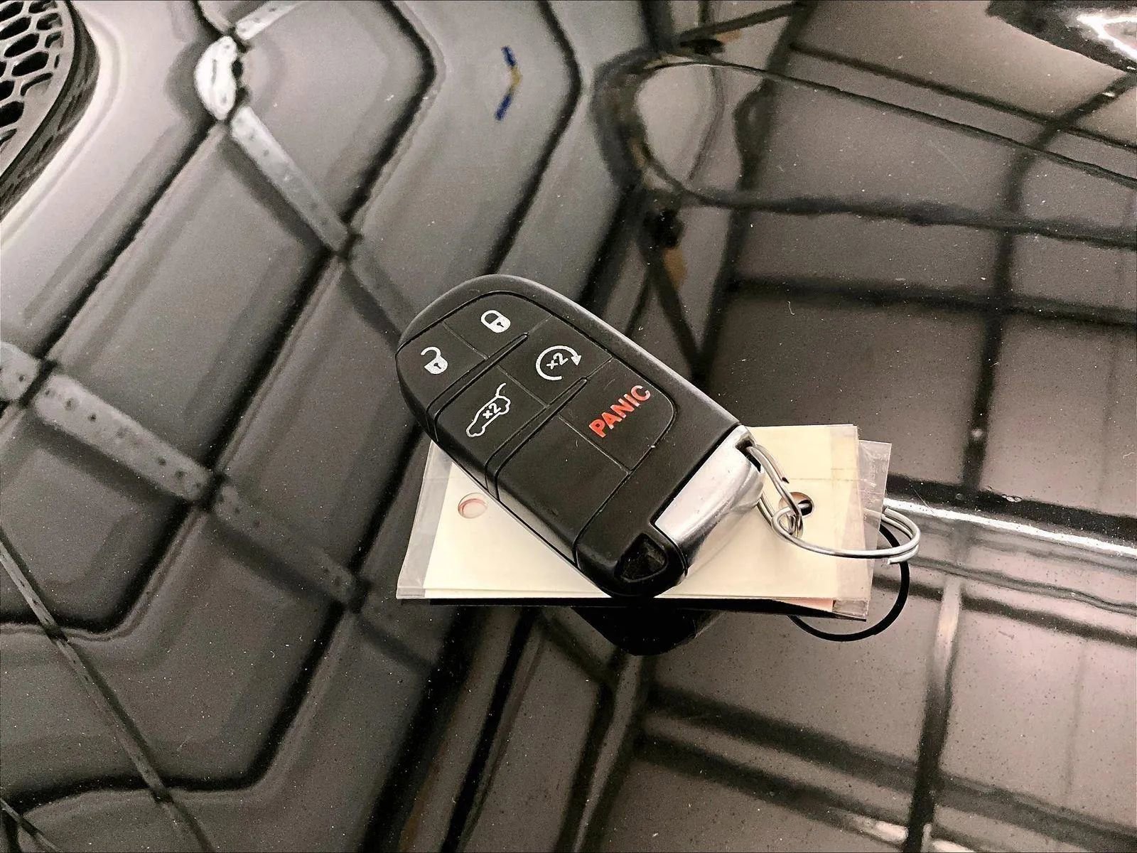 Used 2018 Dodge Durango R/T w/ Technology Group image 10