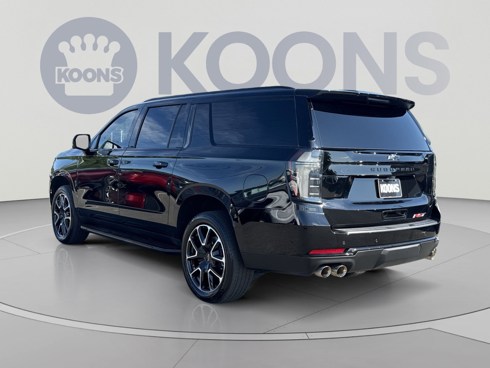 Used 2026 Chevrolet Suburban RST w/ Comfort Package RWD image 4