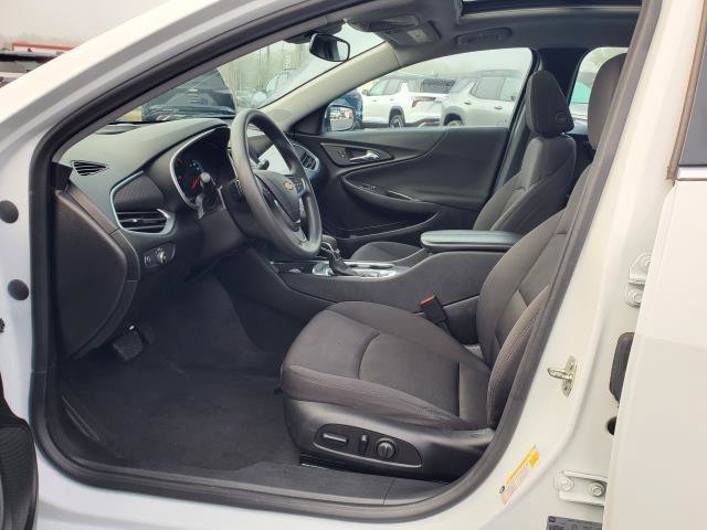 Used 2023 Chevrolet Malibu LT image 8