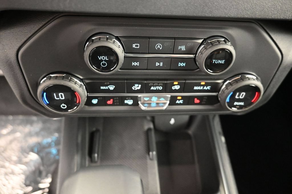 New 2026 Ford Bronco Outer Banks AWD/4WD image 7