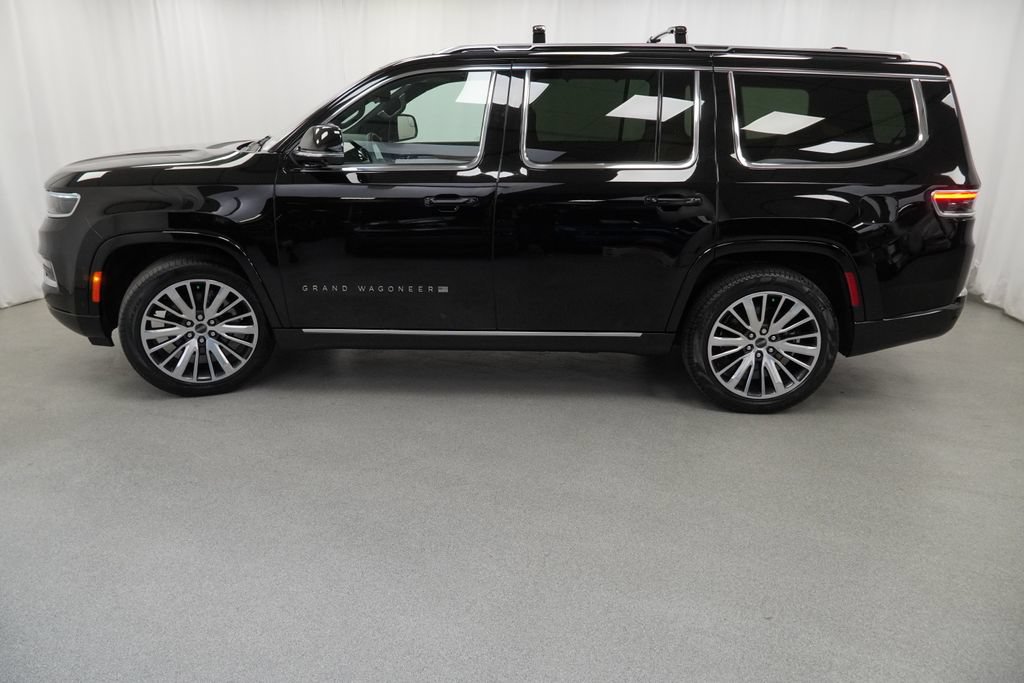 Certified 2024 Jeep Grand Wagoneer Series III w/ Rear Seat Video Group 1 AWD/4WD image 15