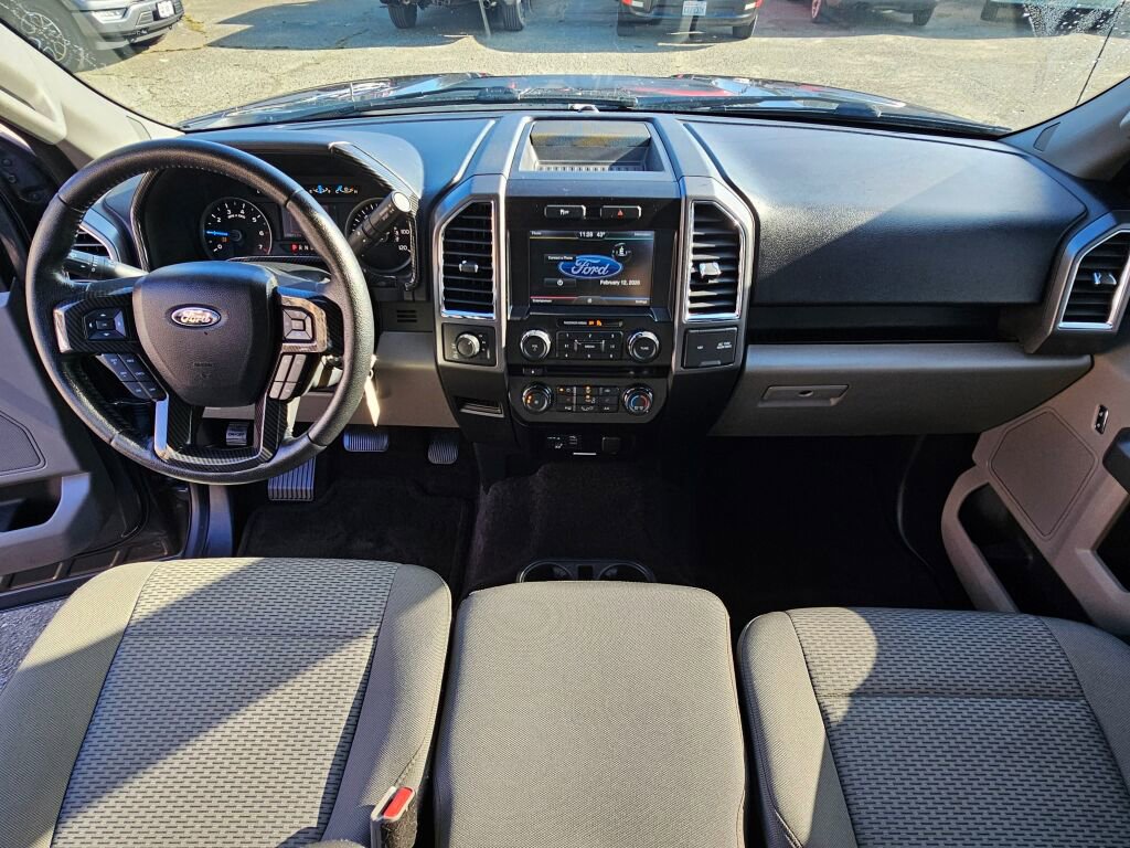 Used 2015 Ford F150 XLT w/ Equipment Group 302A Luxury image 15