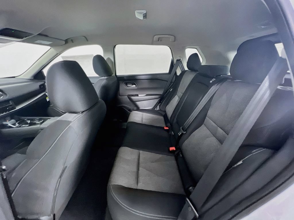 New 2026 Nissan Rogue SV w/ Cold Weather Package AWD/4WD image 21
