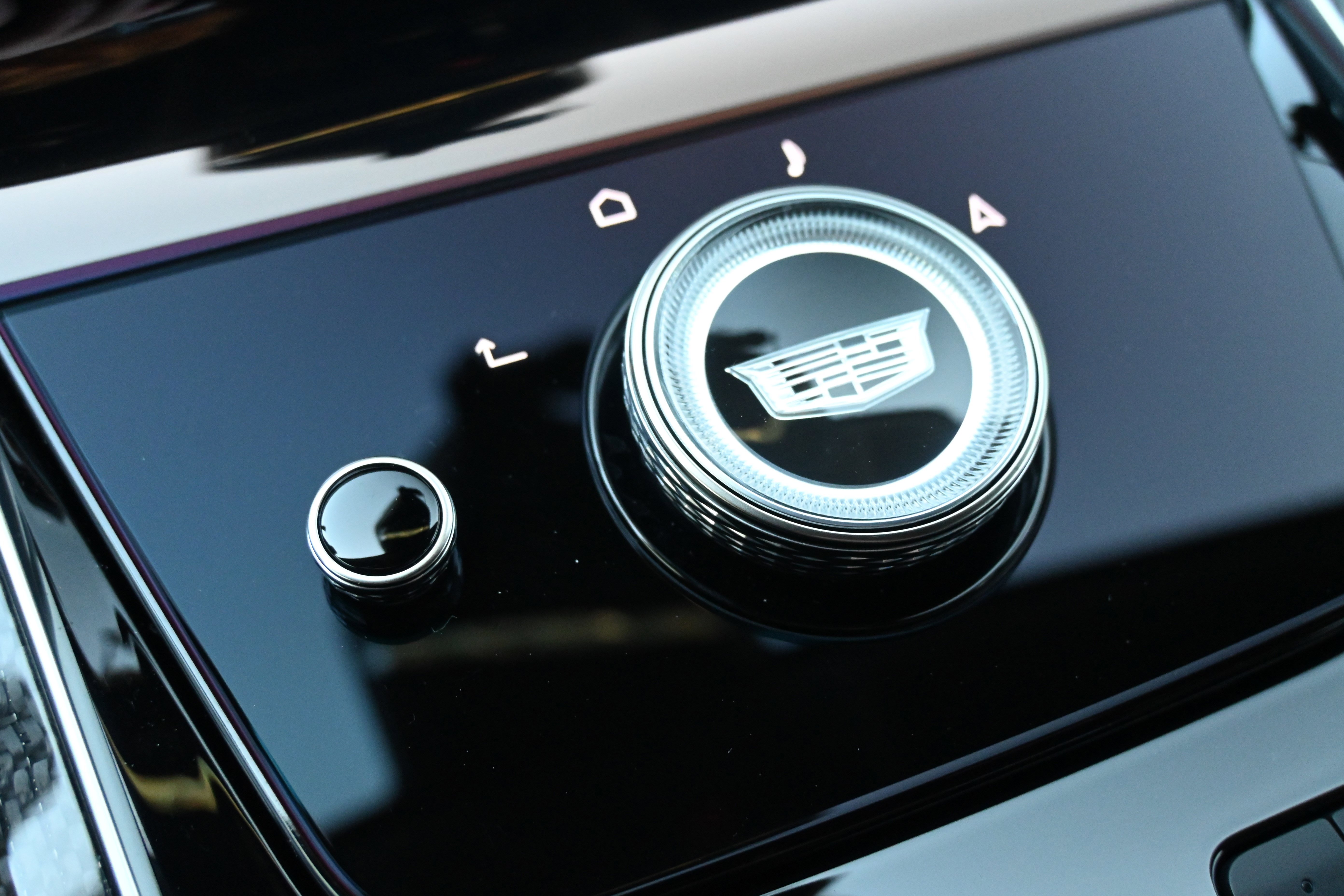 Used 2025 Cadillac Escalade V image 26