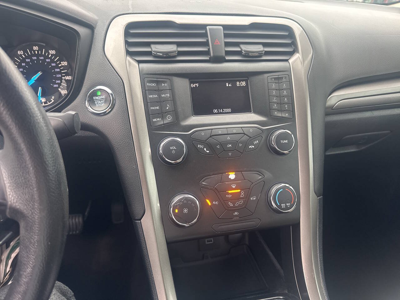 Used 2019 Ford Fusion S FWD image 13
