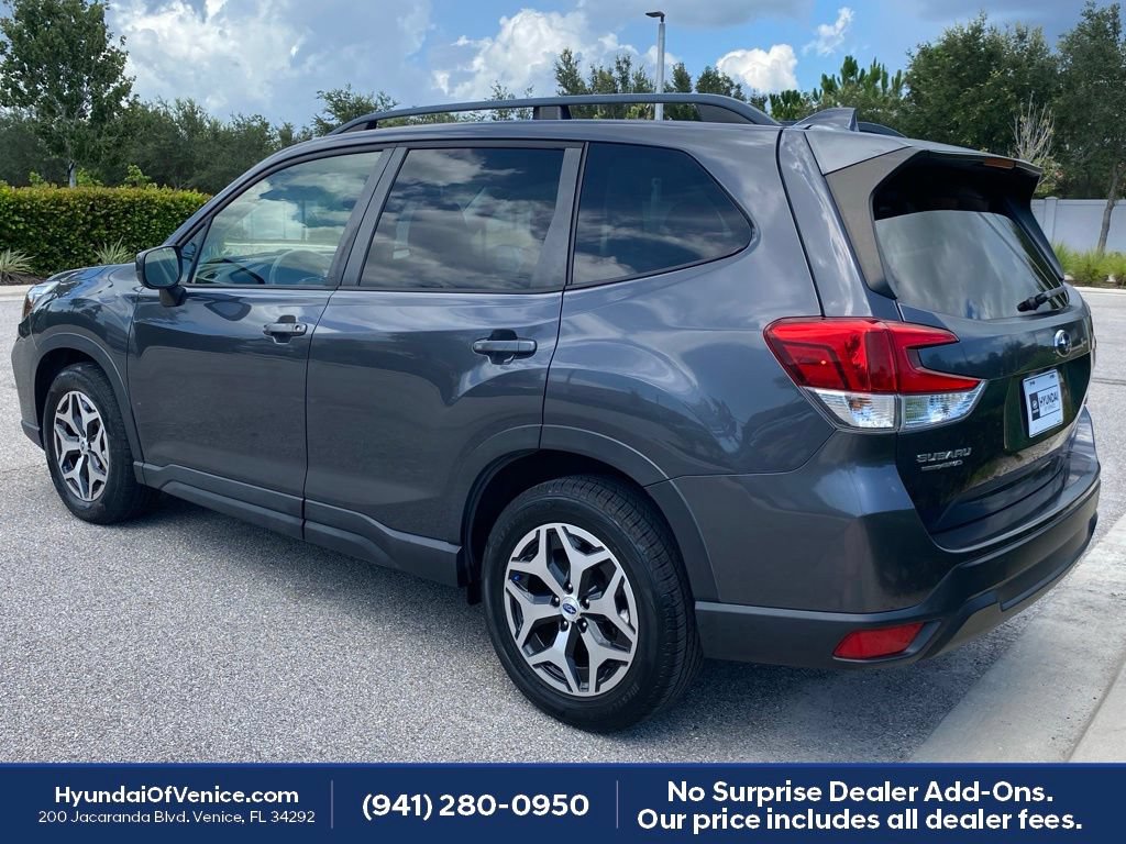 Used 2021 Subaru Forester Premium AWD/4WD image 10