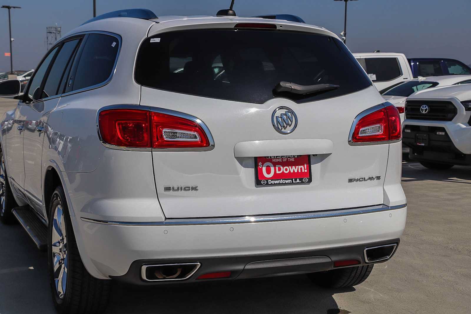 Used 2017 Buick Enclave Premium FWD image 9