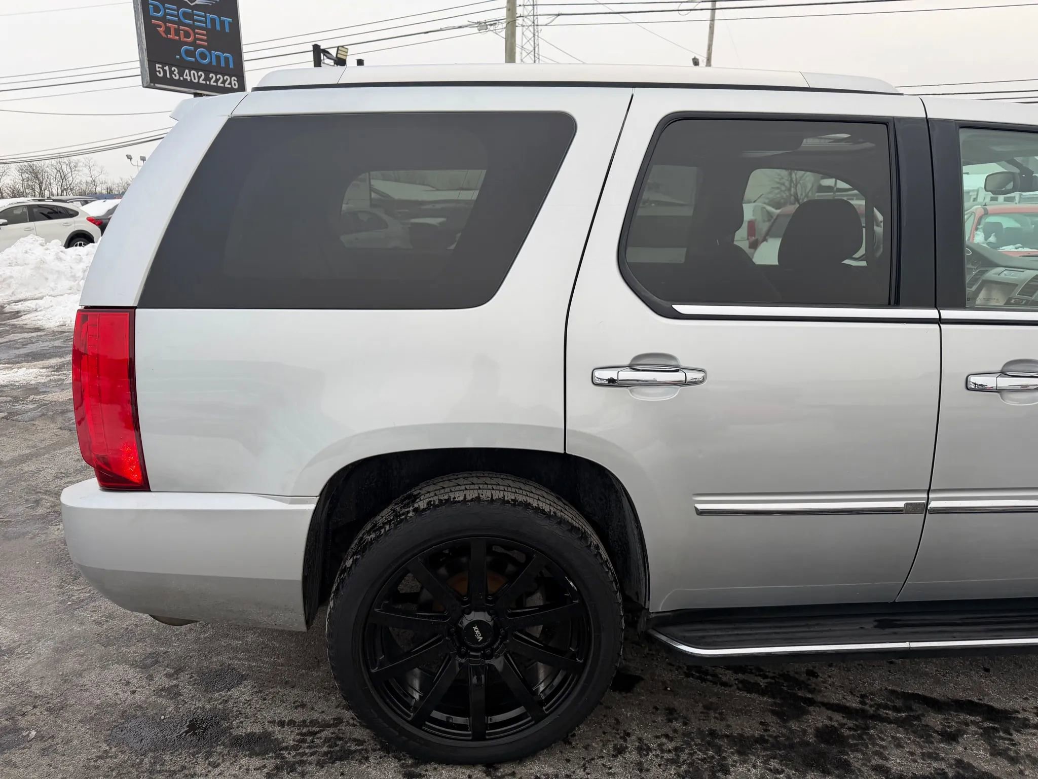 Used 2012 Cadillac Escalade Luxury image 54