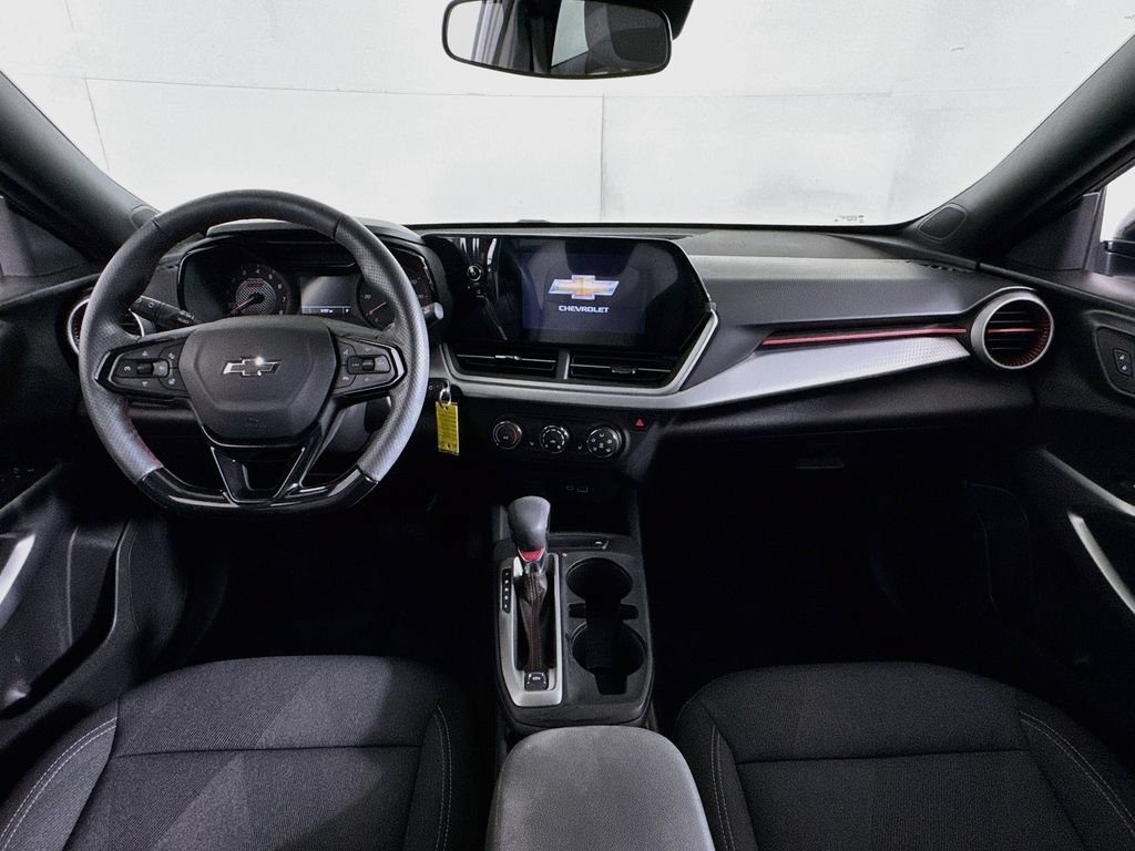 Used 2026 Chevrolet Trax RS w/ Driver Confidence Package FWD image 27