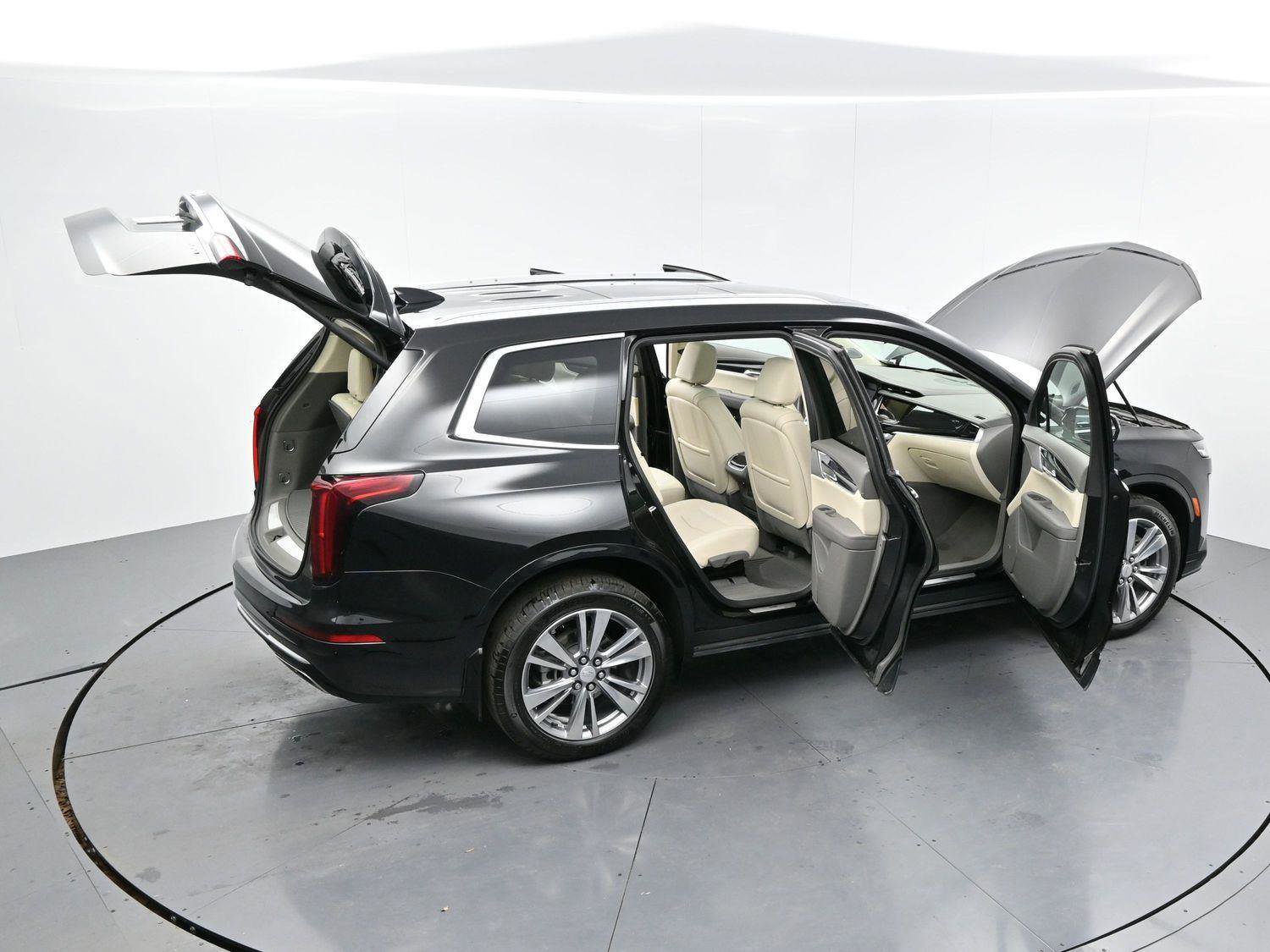 Certified 2024 Cadillac XT6 Premium Luxury image 45