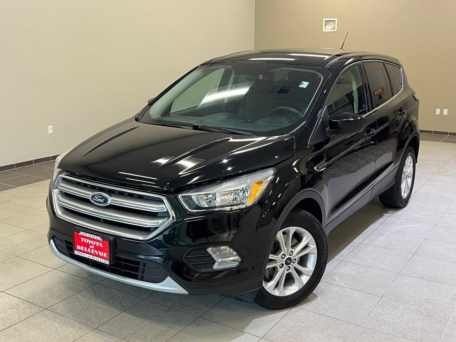 Used 2017 Ford Escape SE
