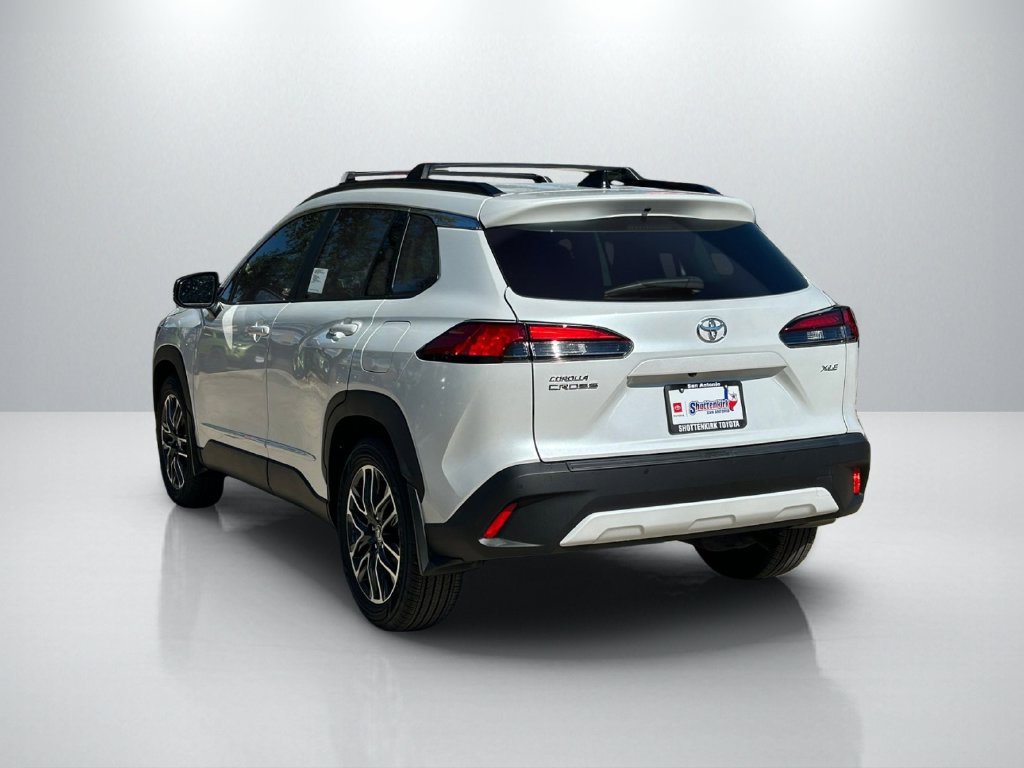New 2026 Toyota Corolla Cross XLE FWD image 7