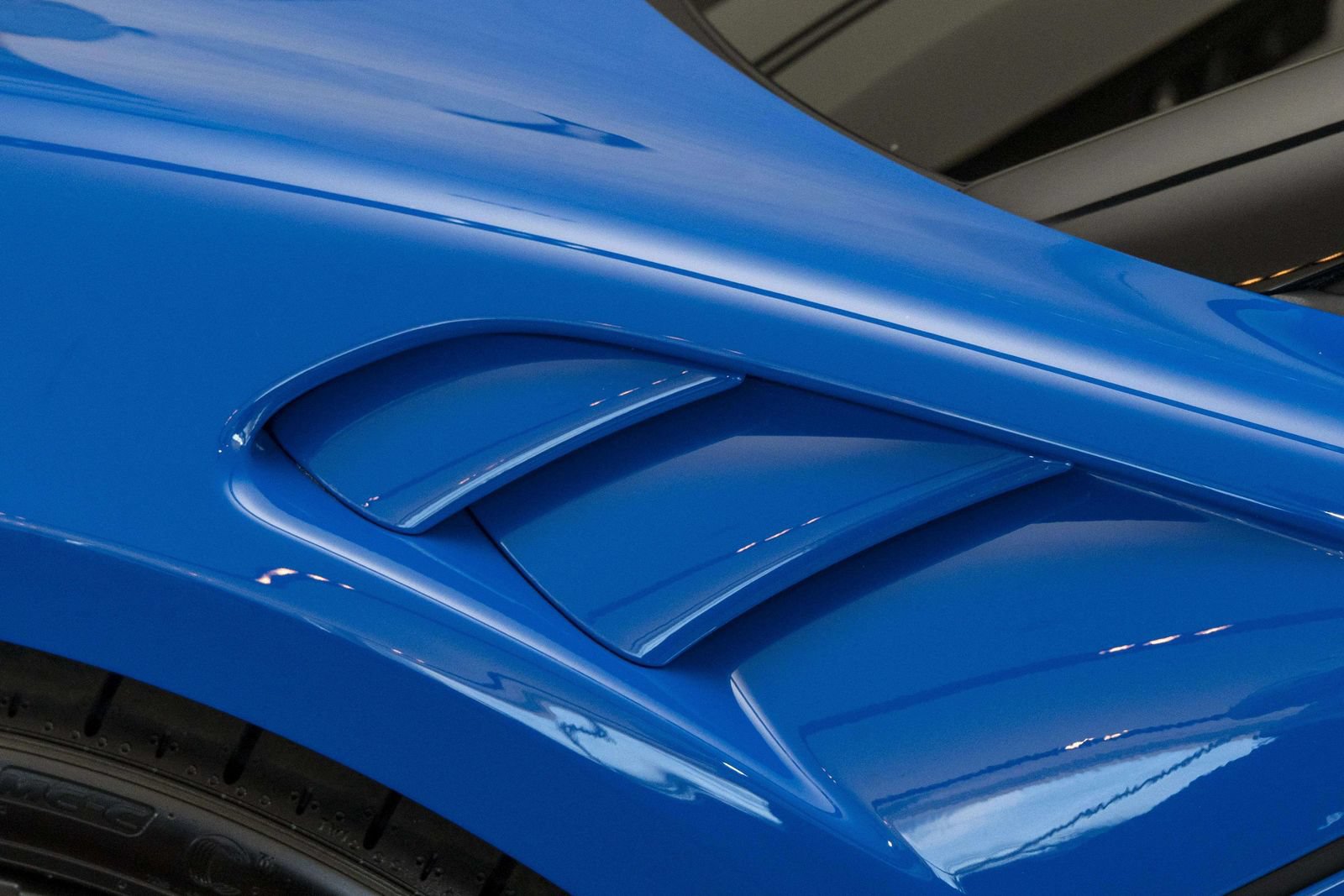 New 2026 McLaren Artura Spider RWD image 13