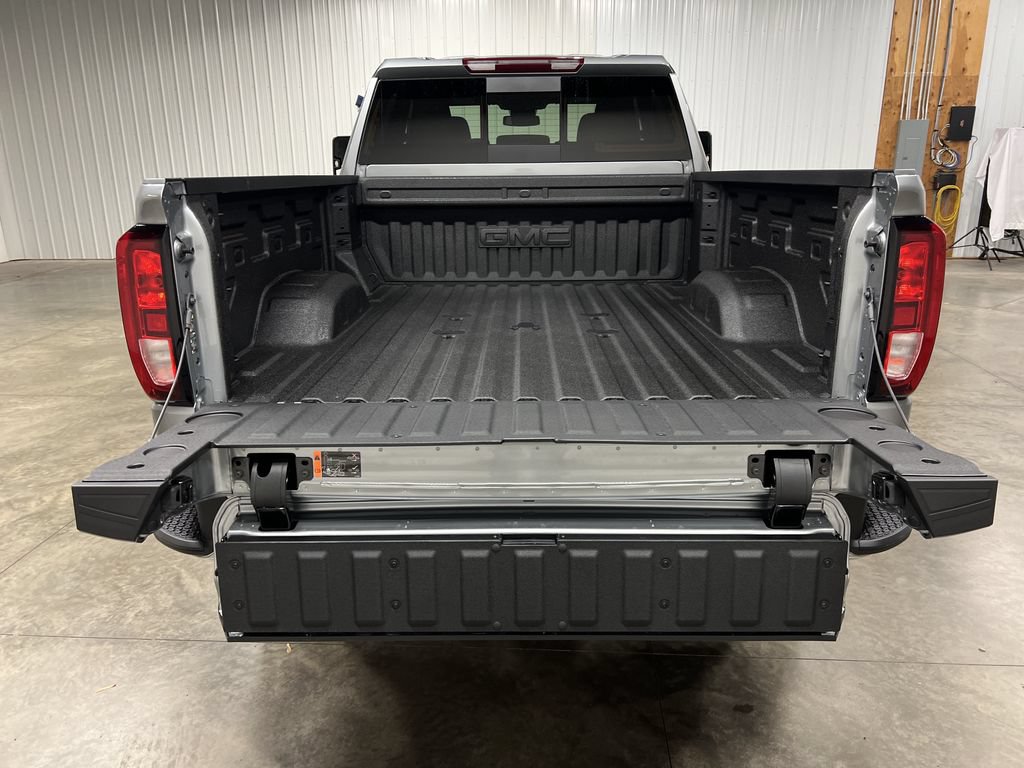 New 2026 GMC Sierra 2500 SLE w/ SLE Value Package; AWD/4WD image 11