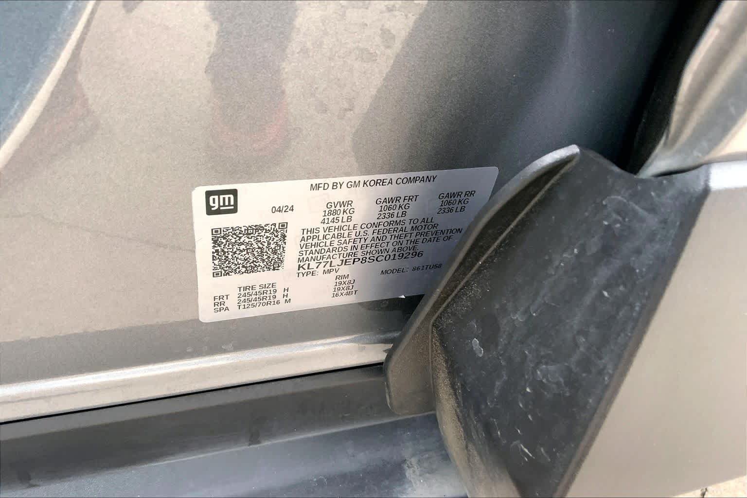 Certified 2025 Chevrolet Trax RS w/ Sunroof Package FWD image 37