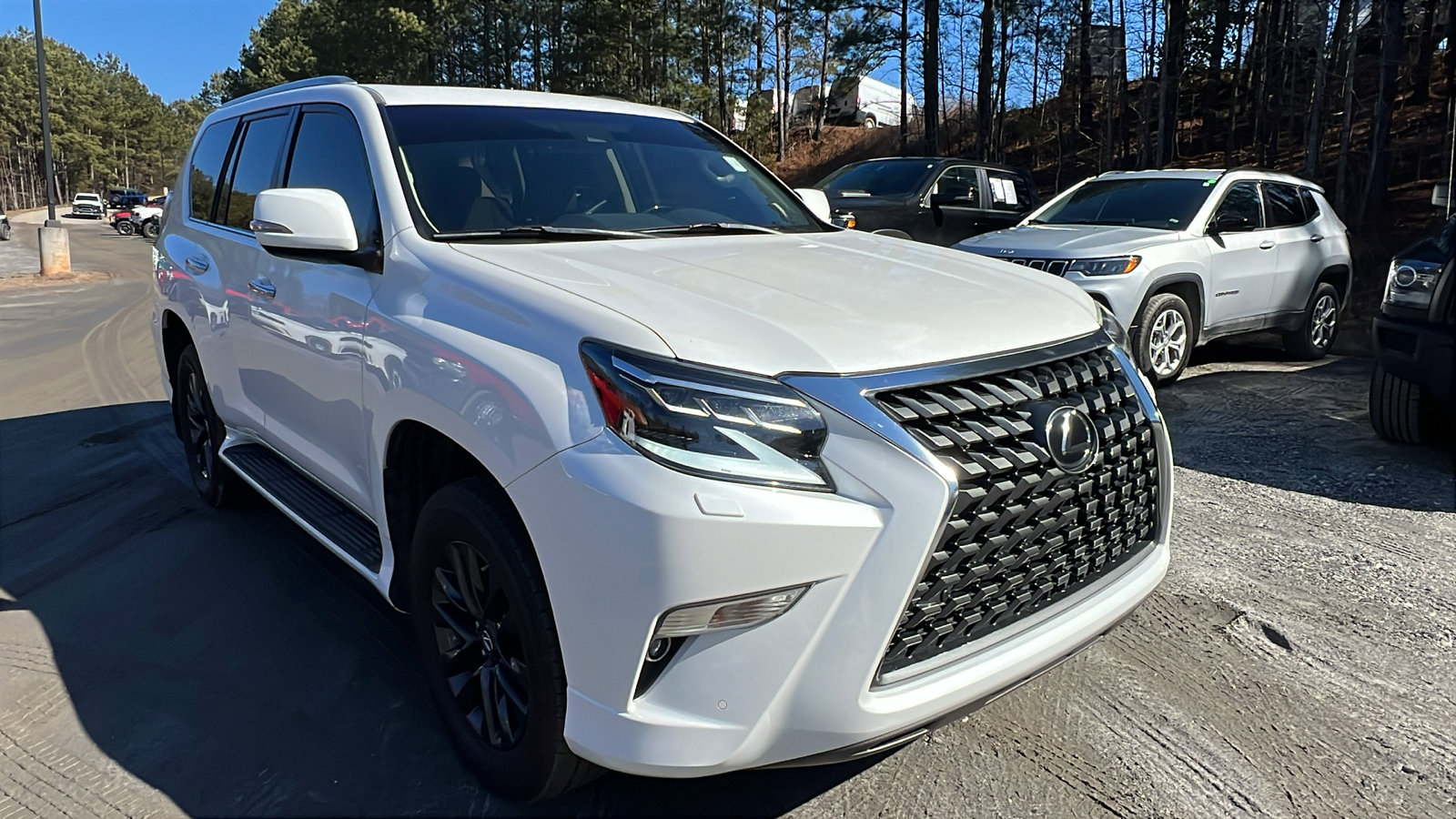 Used 2020 Lexus GX 460 Premium w/ Premium Package image 5