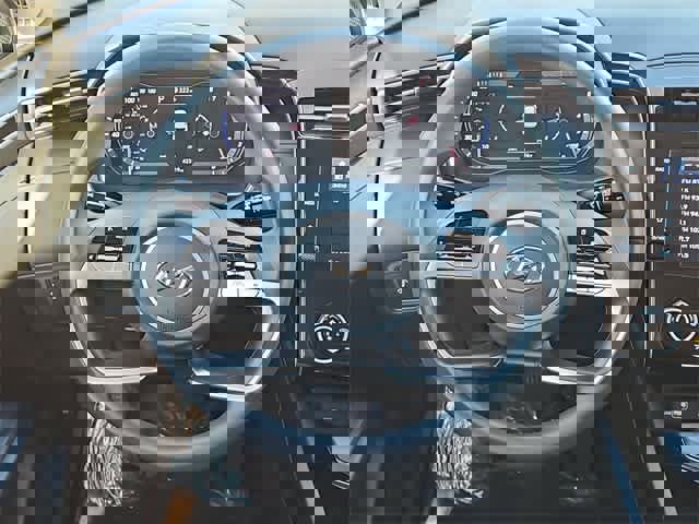 Certified 2022 Hyundai Tucson SEL w/ Winter Package image 22