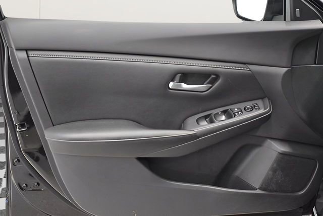 Used 2020 Nissan Sentra SV image 20