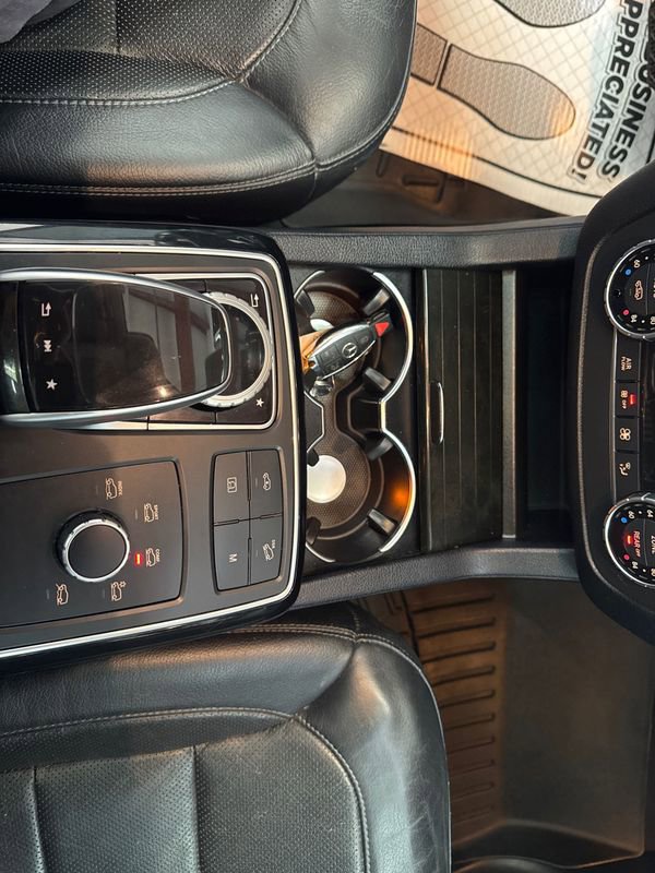 Used 2018 Mercedes-Benz GLS 550 4MATIC image 17