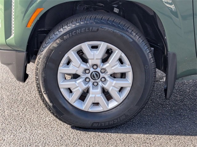 Used 2022 Nissan Frontier SV image 10