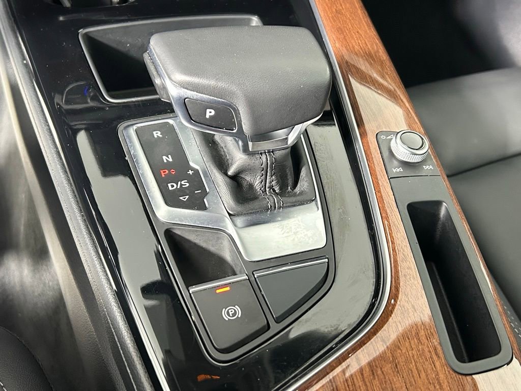 Used 2025 Audi A4 2.0T Premium image 22