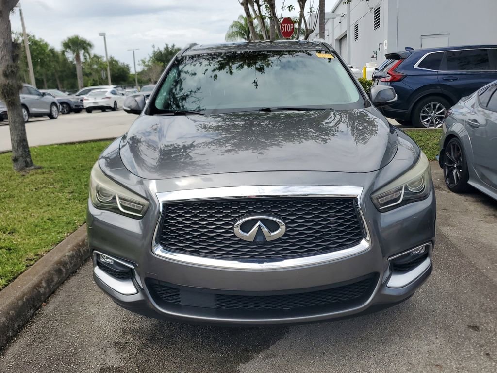 Used 2016 INFINITI QX60 FWD w/ Premium Plus Package video 2