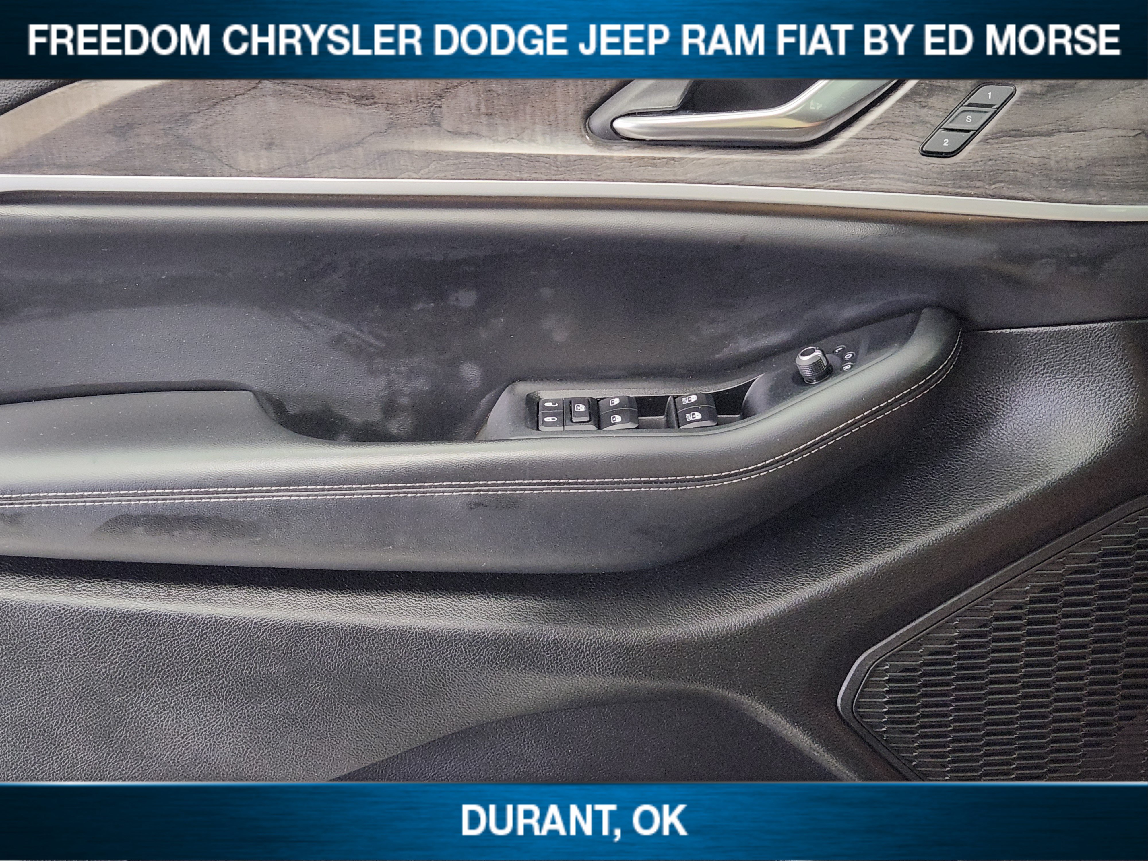 Used 2024 Jeep Grand Cherokee Limited AWD/4WD image 18