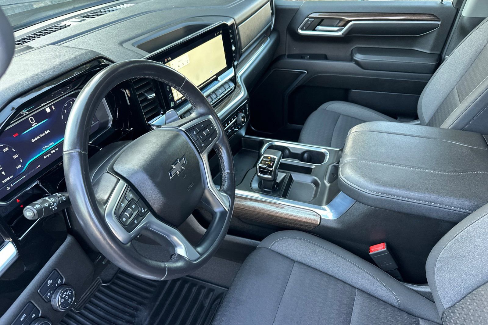 Used 2023 Chevrolet Silverado 1500 RST image 7