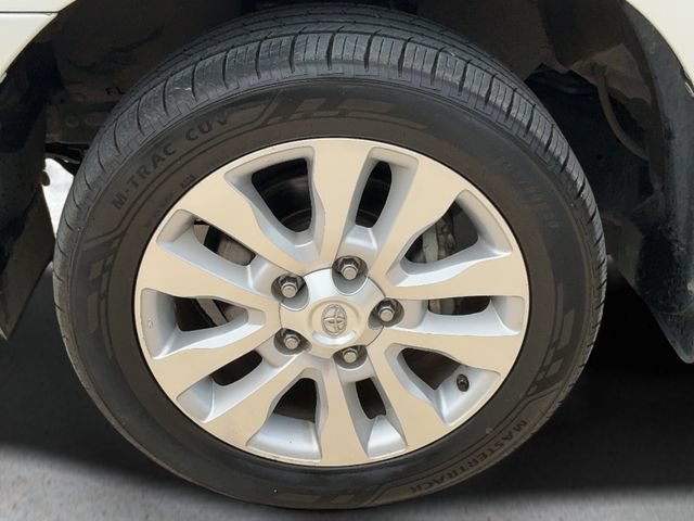 Used 2016 Toyota Sequoia Platinum RWD image 9