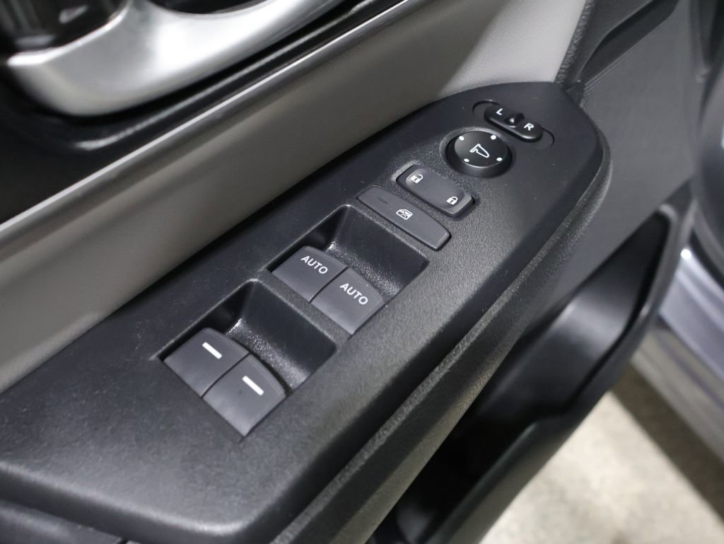 Used 2022 Honda CR-V Touring image 14
