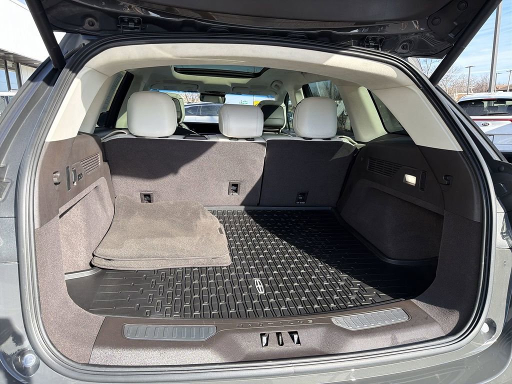 Used 2024 Lincoln Nautilus Black Label AWD/4WD image 21