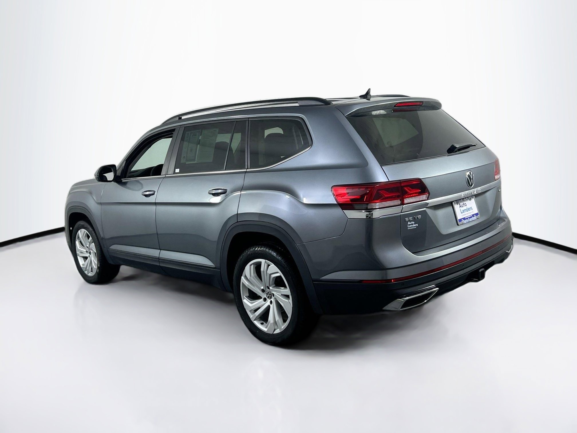 Used 2023 Volkswagen Atlas SE image 7