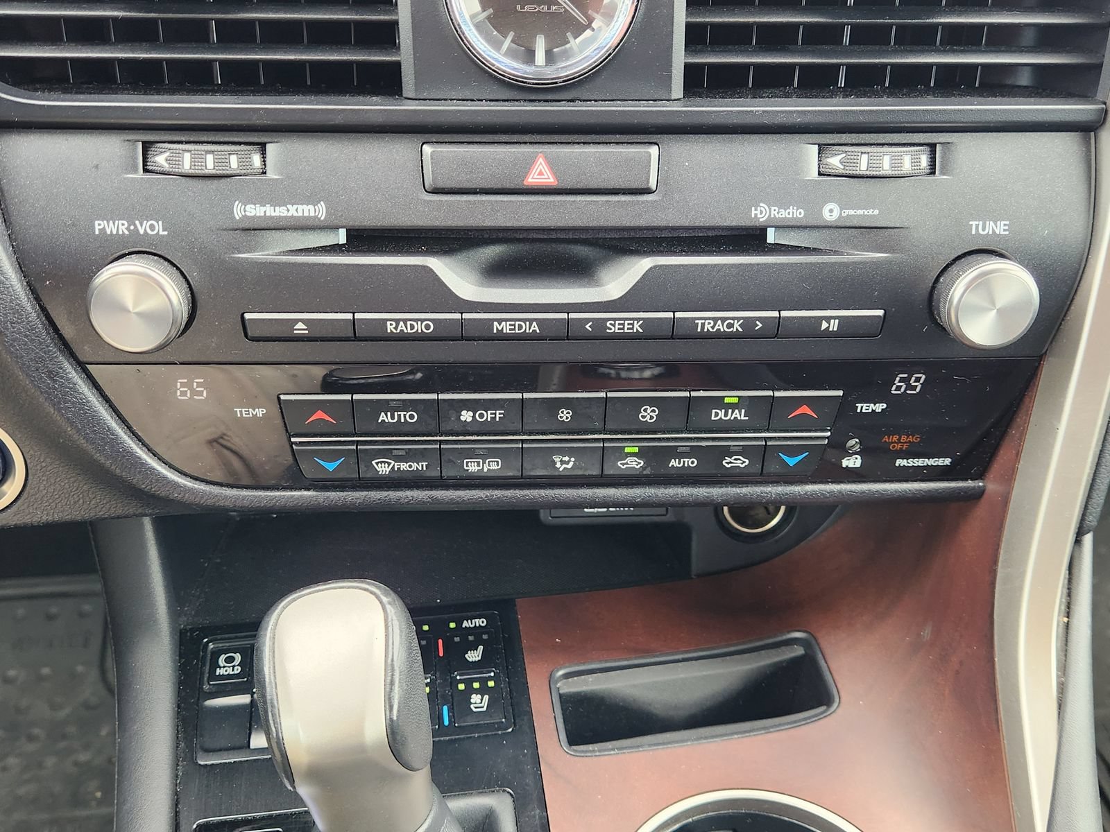 Used 2020 Lexus RX 450h AWD w/ Premium Package image 22