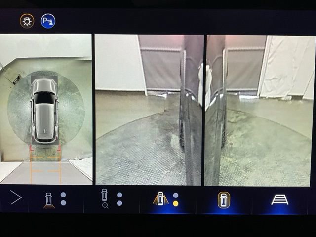 Certified 2025 Chevrolet Equinox ACTIV w/ Safety and Technology Package image 21