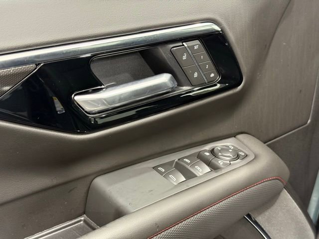 New 2026 Chevrolet Suburban RST w/ Comfort Package image 18