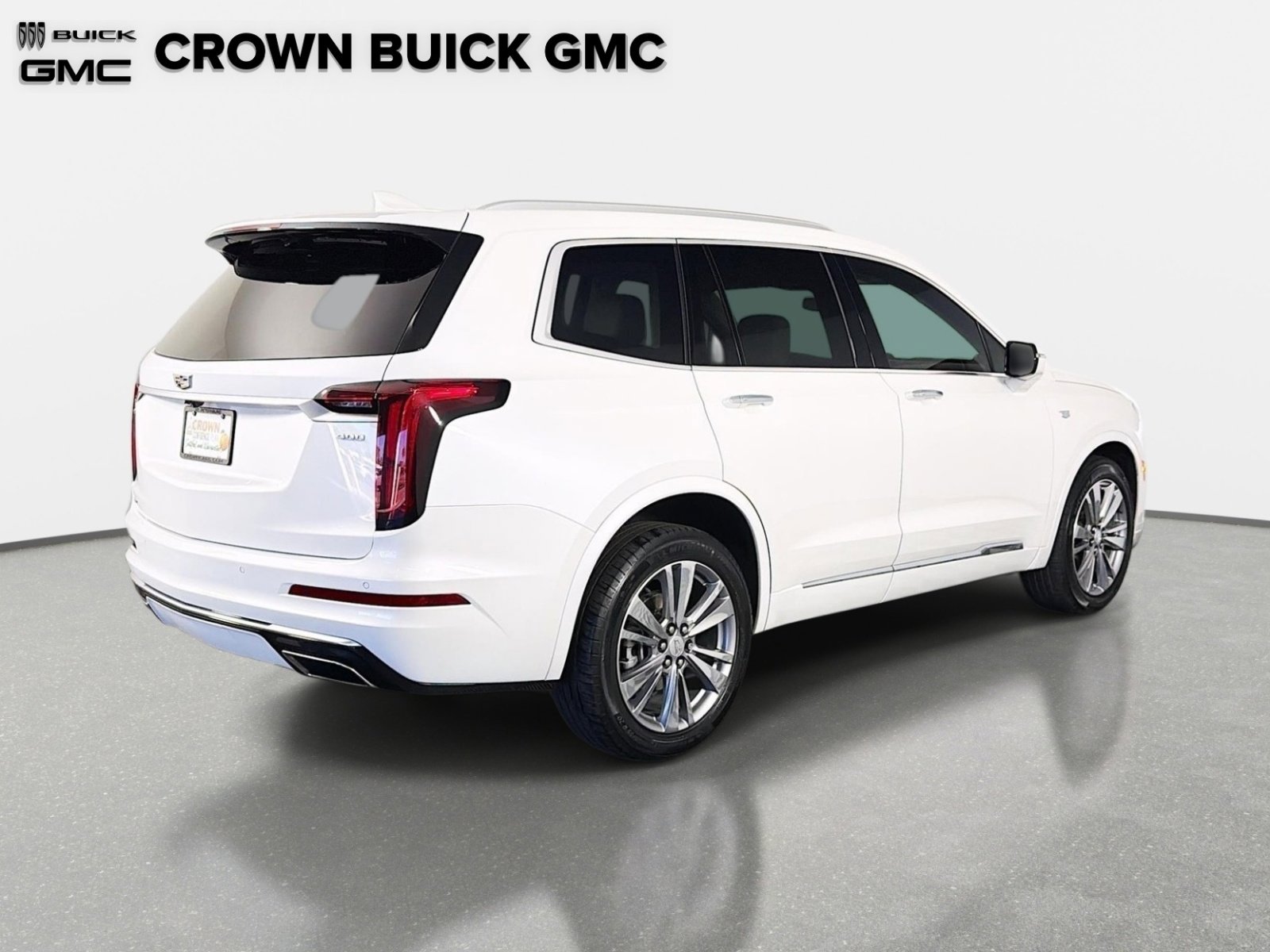 Used 2023 Cadillac XT6 Premium Luxury image 6