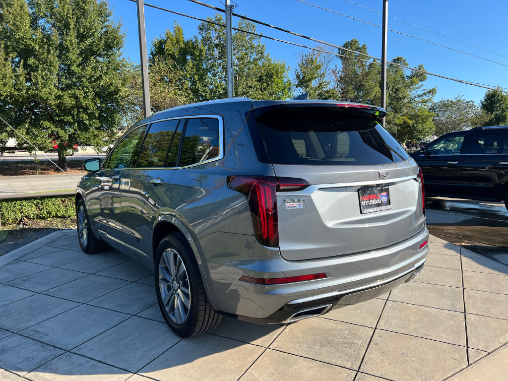 Used 2022 Cadillac XT6 Premium Luxury FWD image 14