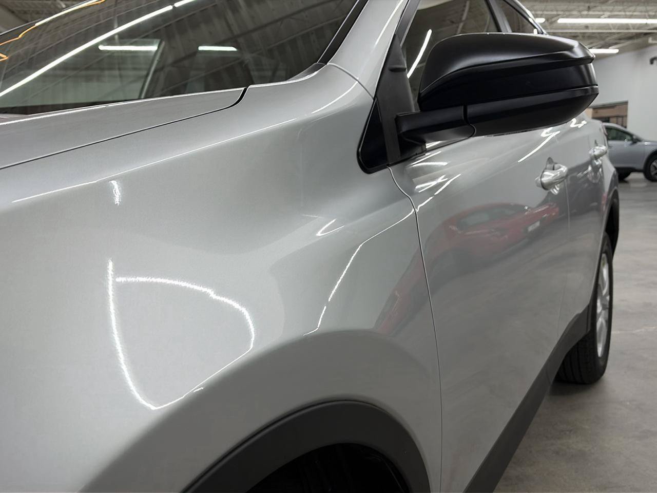 Used 2013 Toyota RAV4 LE FWD image 2