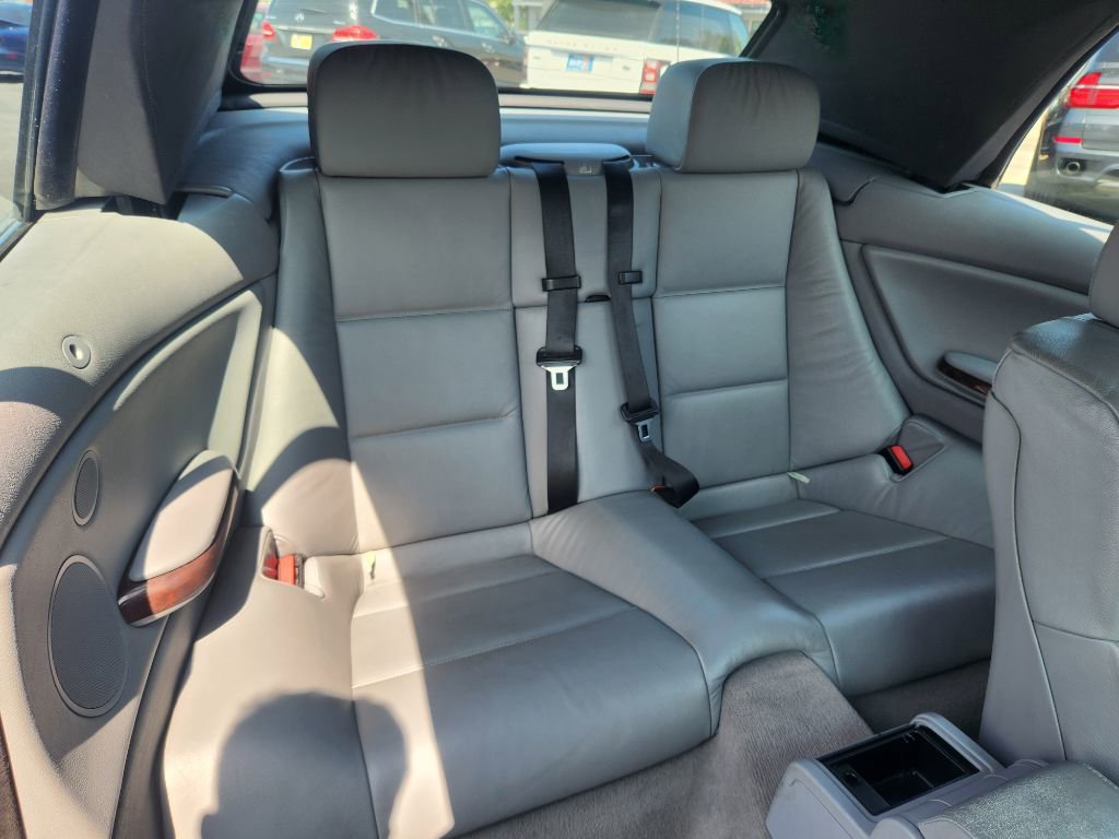 Used 2004 BMW 325Ci CI image 21