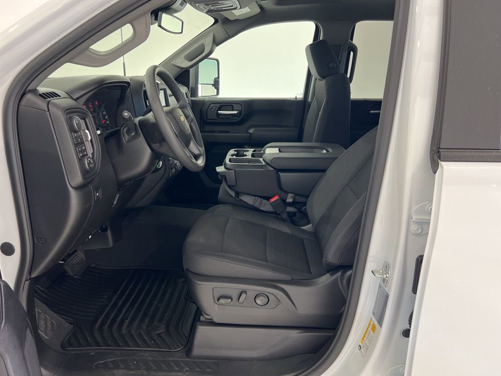 New 2026 Chevrolet Silverado 2500 Custom w/ Custom Value Package image 17