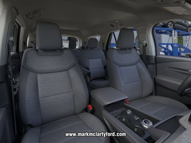 New 2026 Ford Explorer Active RWD image 10