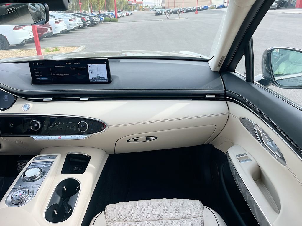 Used 2025 Genesis GV70 3.5T Sport w/ Sport Advanced Package image 25
