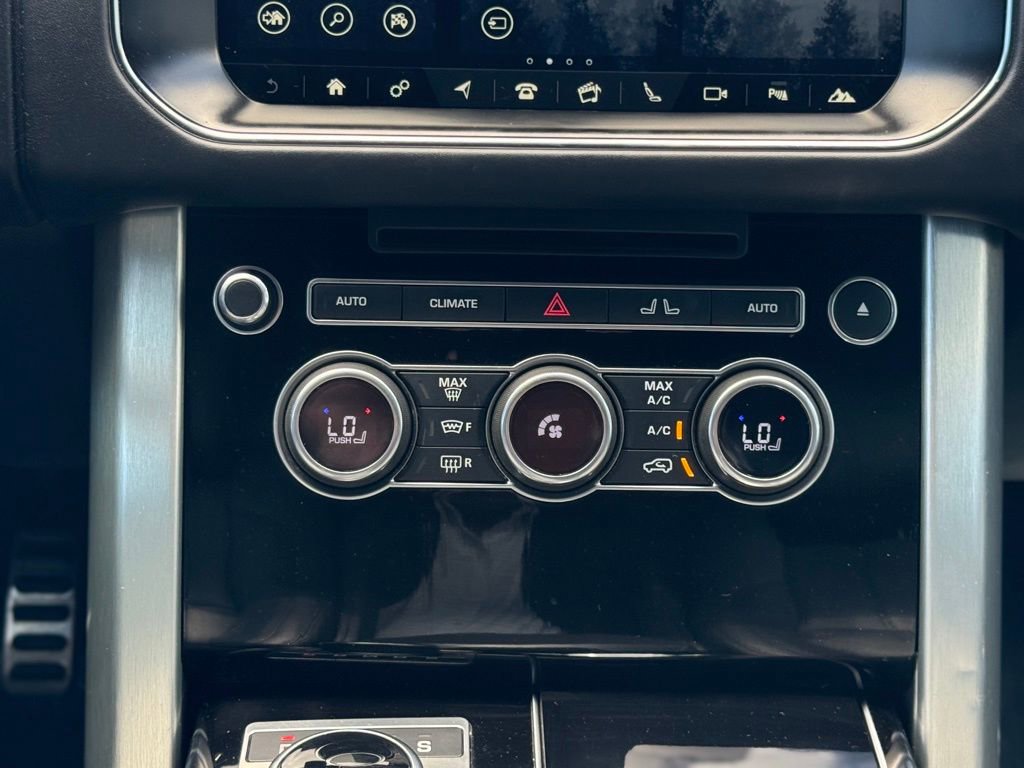 Used 2017 Land Rover Range Rover Supercharged image 14