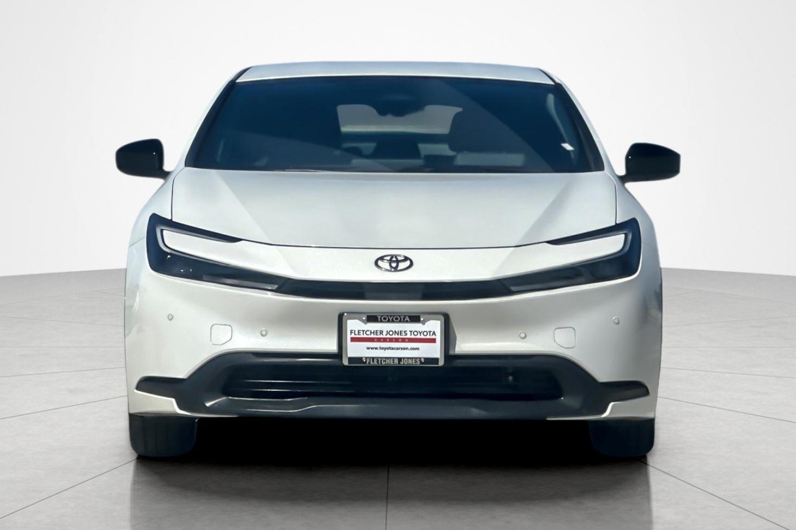 Certified 2023 Toyota Prius LE FWD image 8