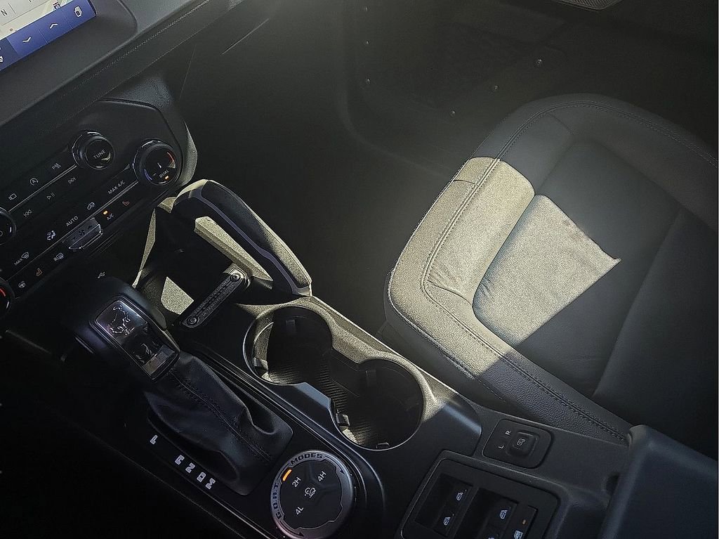 Used 2022 Ford Bronco Outer Banks image 20