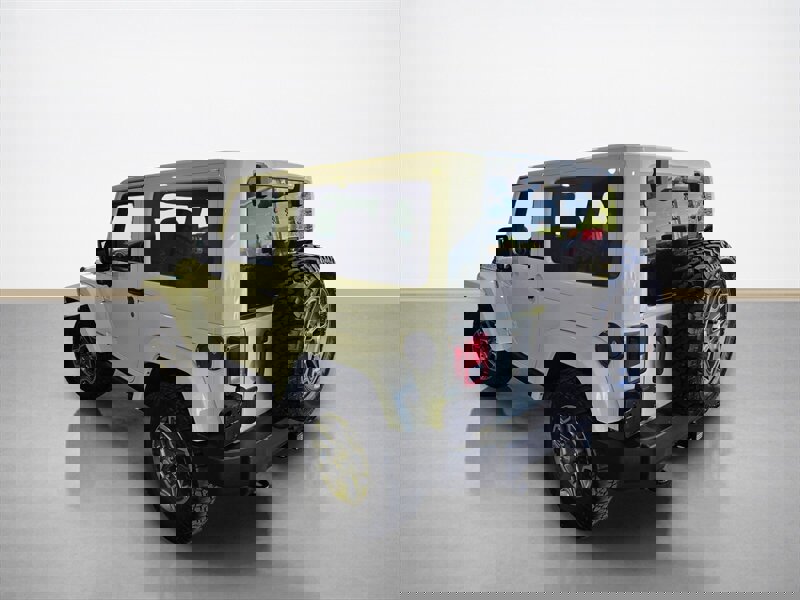 Used 2014 Jeep Wrangler Rubicon w/ Dual Top Group AWD/4WD image 6